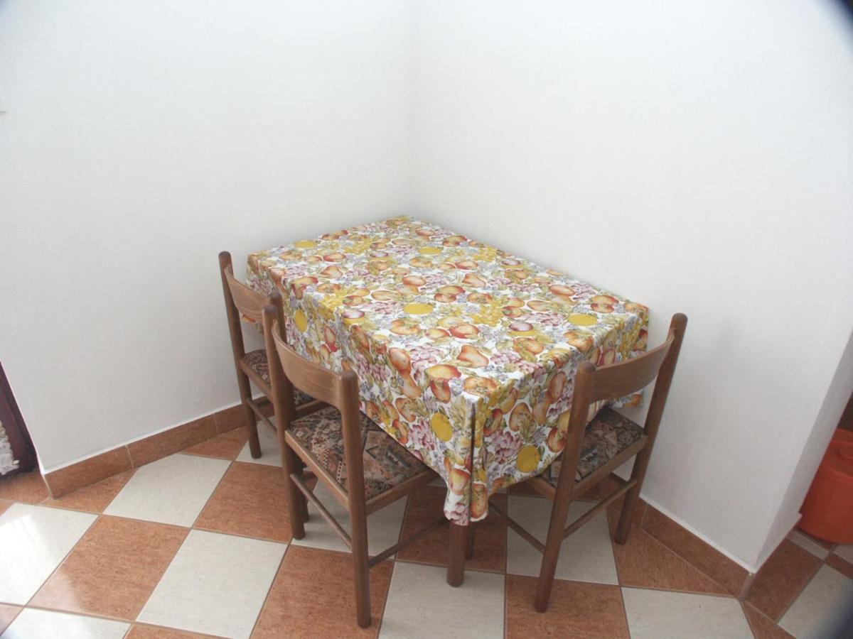 Apartments With A Parking Space Punta Kriza, Cres - 383 Luaran gambar